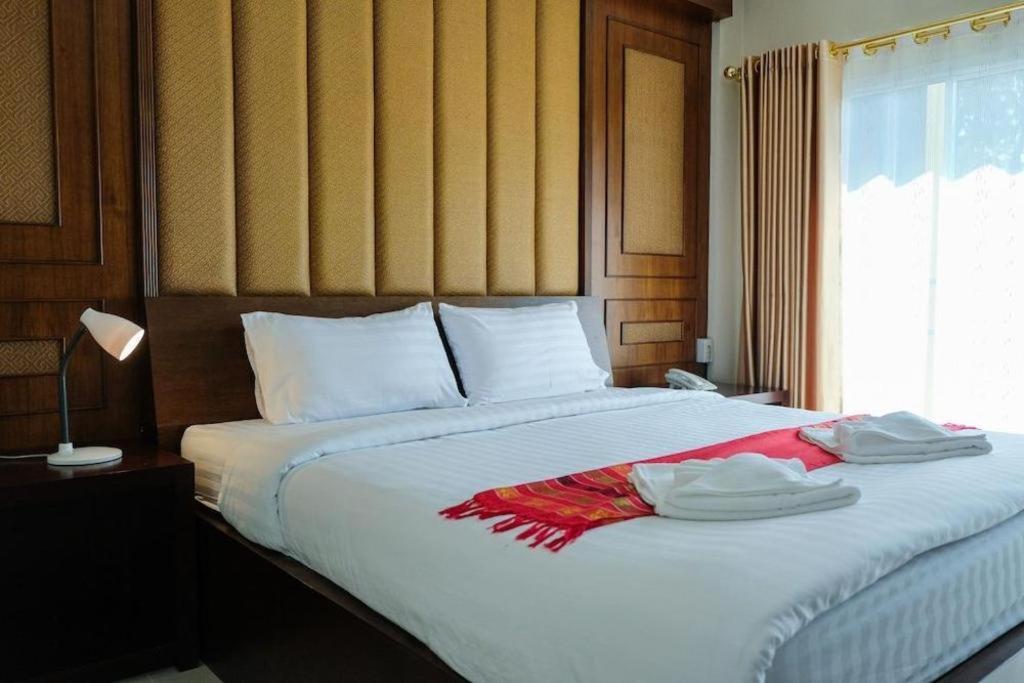 Bees Smile Hotel Chiang Rai Dış mekan fotoğraf