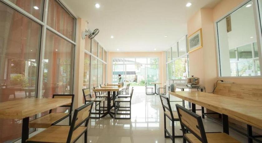 Bees Smile Hotel Chiang Rai Dış mekan fotoğraf
